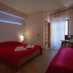 Frühstückspension Rhegium Palace 3*