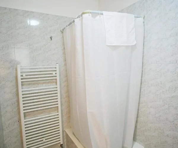 Rhegium Palace Alojamento de Acomodação e Pequeno-almoço Reggio di Calabria