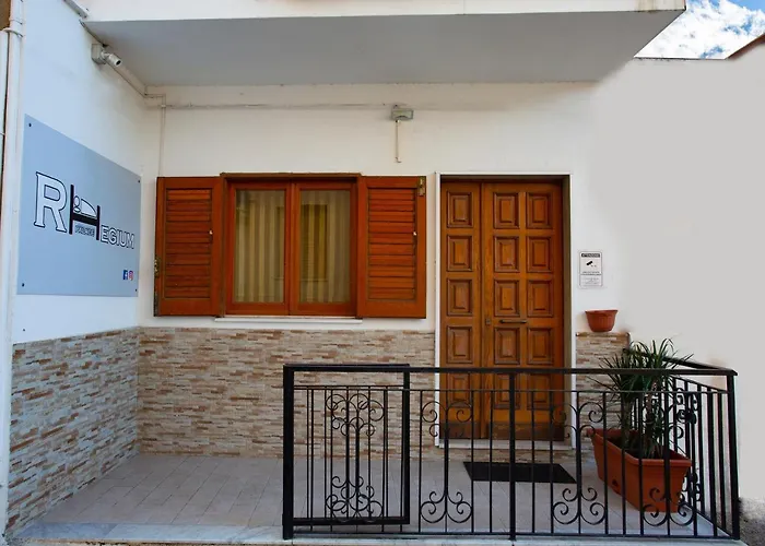 Rhegium Palace Alojamento de Acomodação e Pequeno-almoço