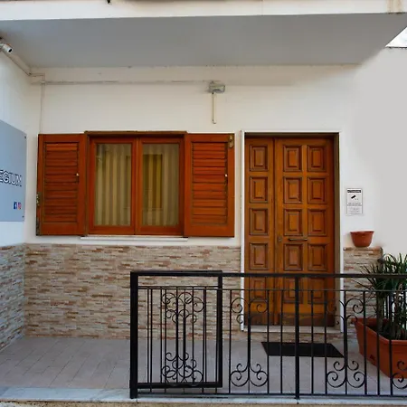 Rhegium Palace Bed & Breakfast